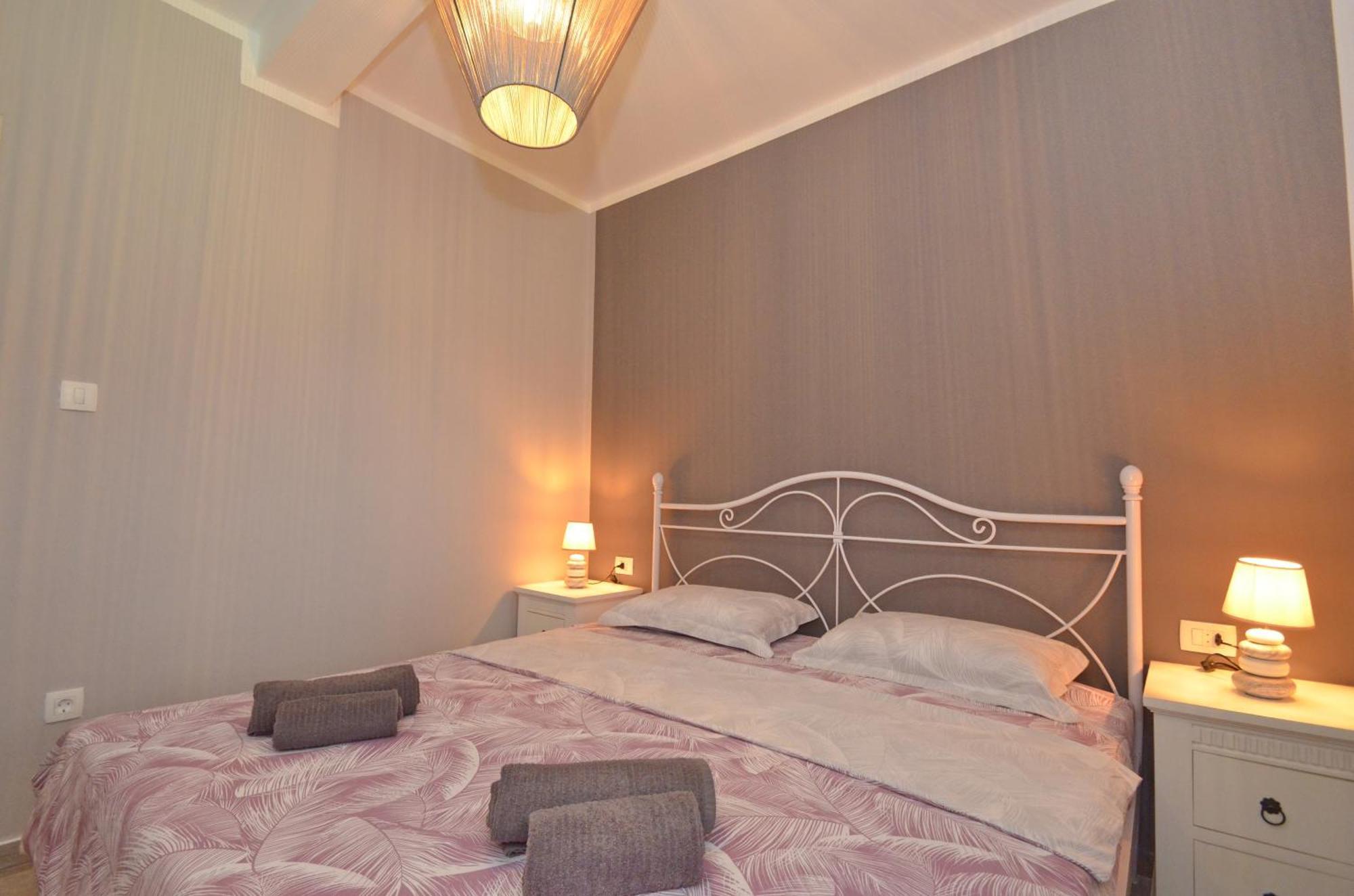 Apartments Orizzonte With Beautiful View Of The Bay โกตอร์ ภายนอก รูปภาพ